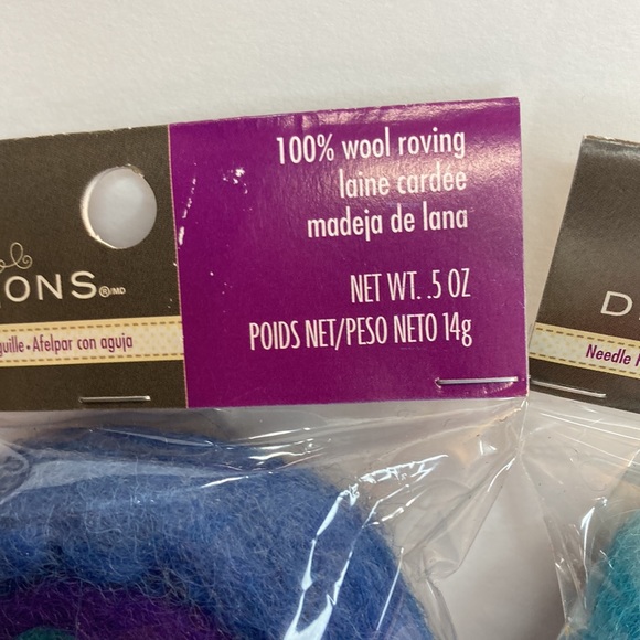 Dimensions FeltWorks Roving Wool Felt Needle Felting Blue Orange Purple Green - Picture 4 of 13